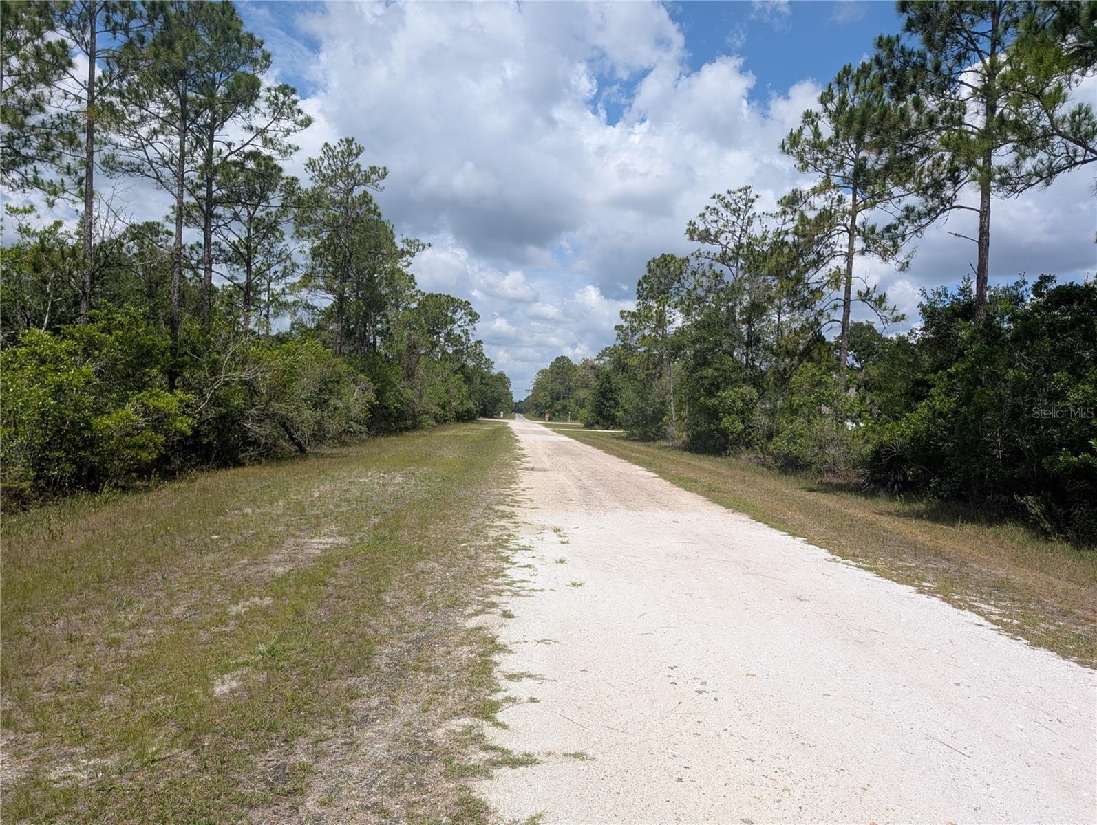 716 ORCHID DR, INDIAN LAKE ESTATES, FL — photo 4