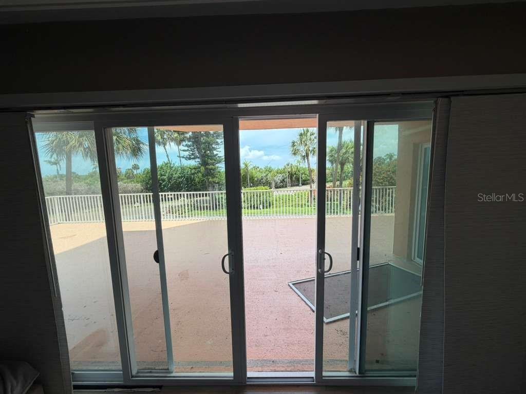 7432 SUNSHINE SKYWAY LN S #206, ST PETERSBURG, FL — photo 10