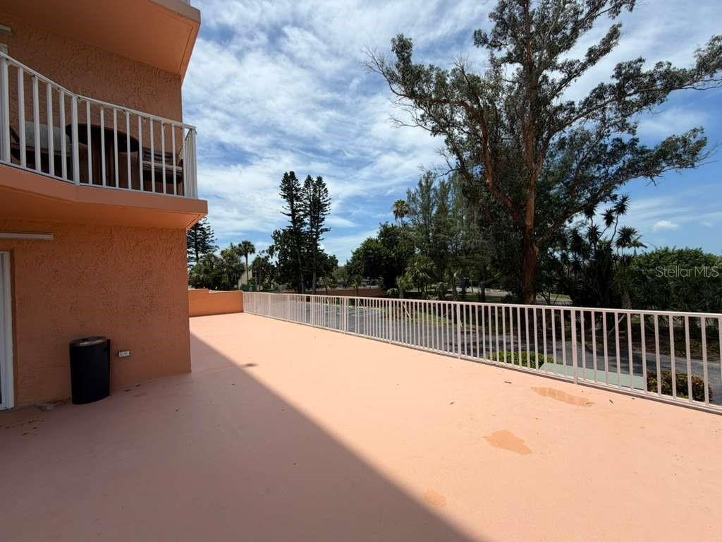 7432 SUNSHINE SKYWAY LN S #206, ST PETERSBURG, FL — photo 13