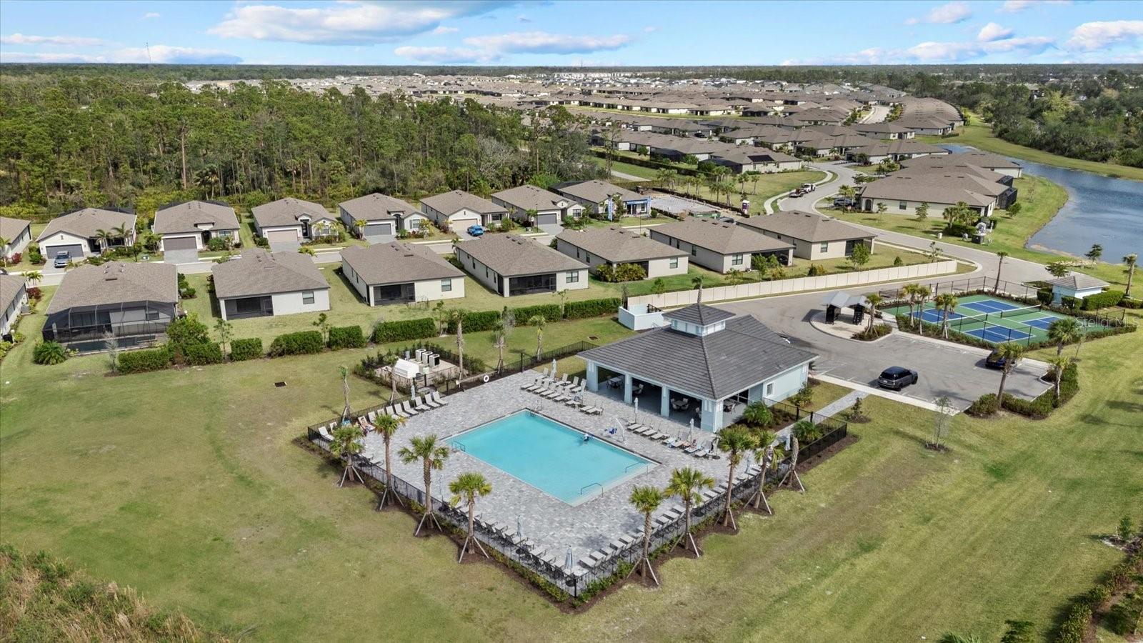 2081 GARDENIA AVE, PORT CHARLOTTE, FL — photo 26
