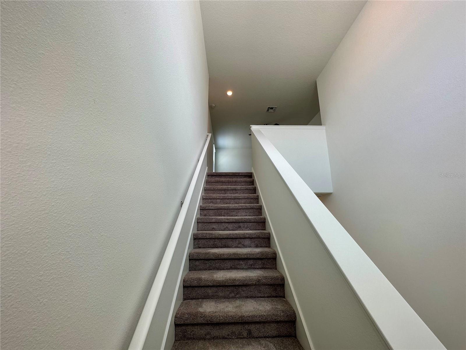 11131 RADIANT SHORE LOOP, SAN ANTONIO, FL — photo 13
