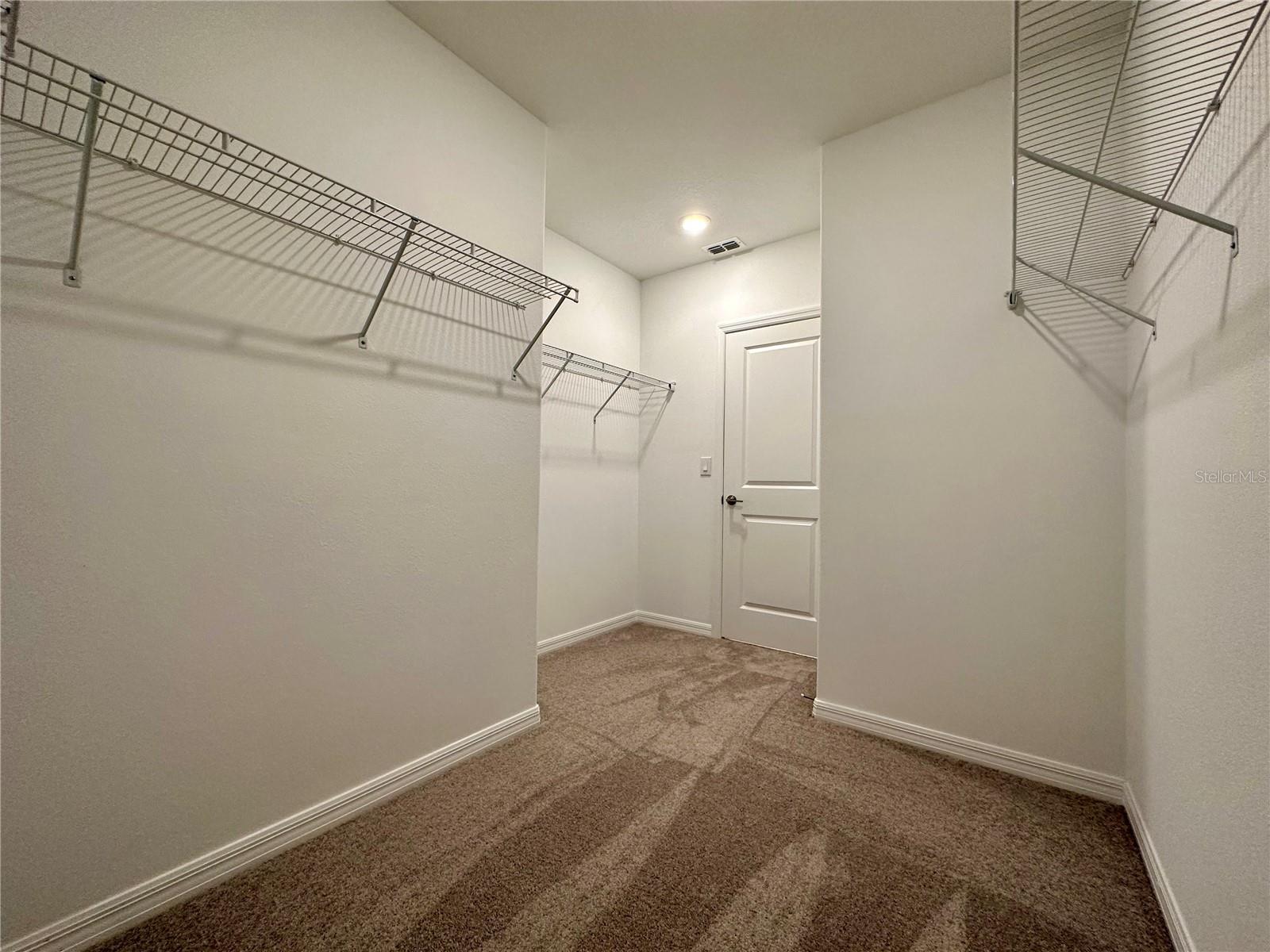 11131 RADIANT SHORE LOOP, SAN ANTONIO, FL — photo 32