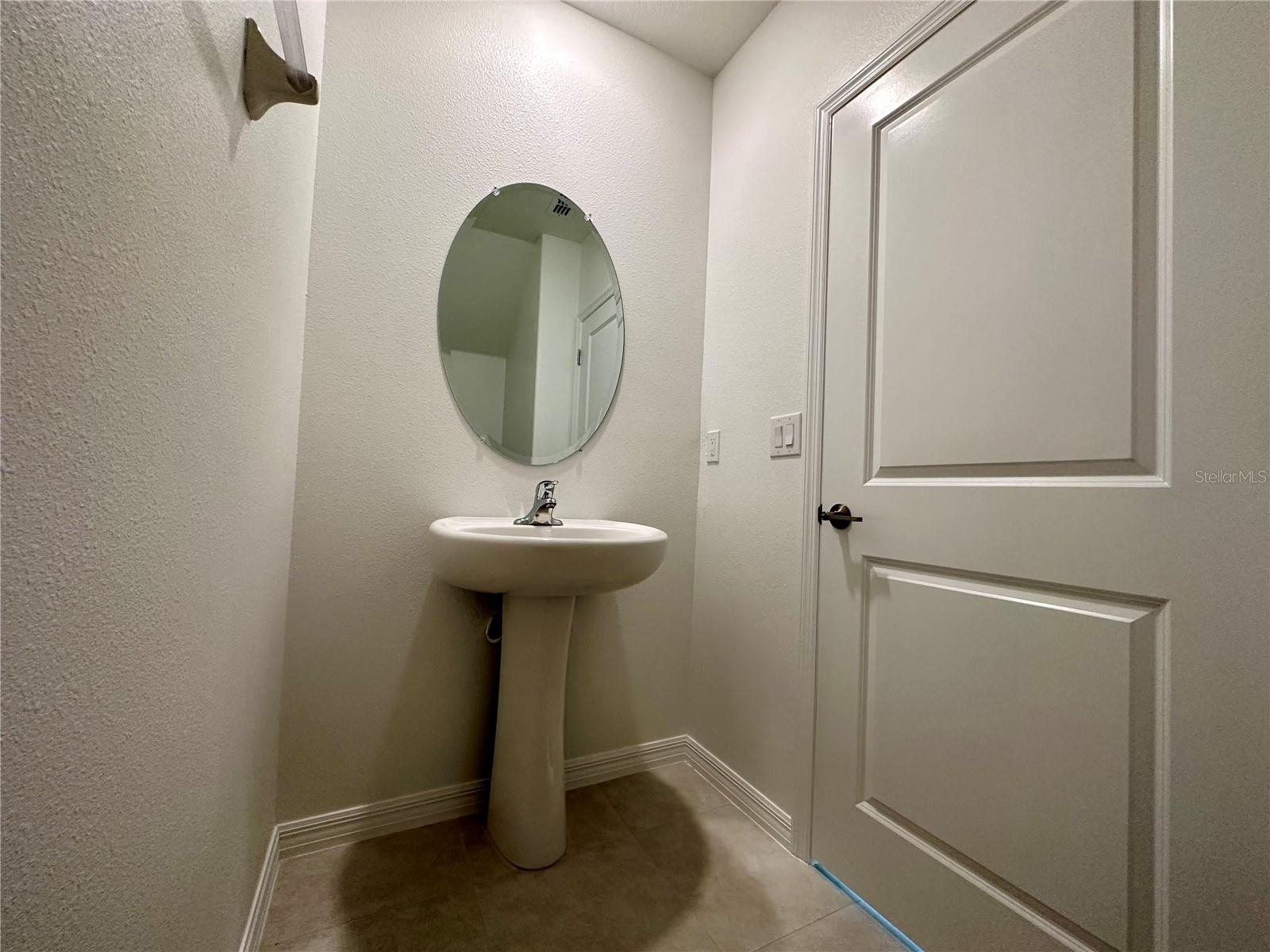 11131 RADIANT SHORE LOOP, SAN ANTONIO, FL — photo 37
