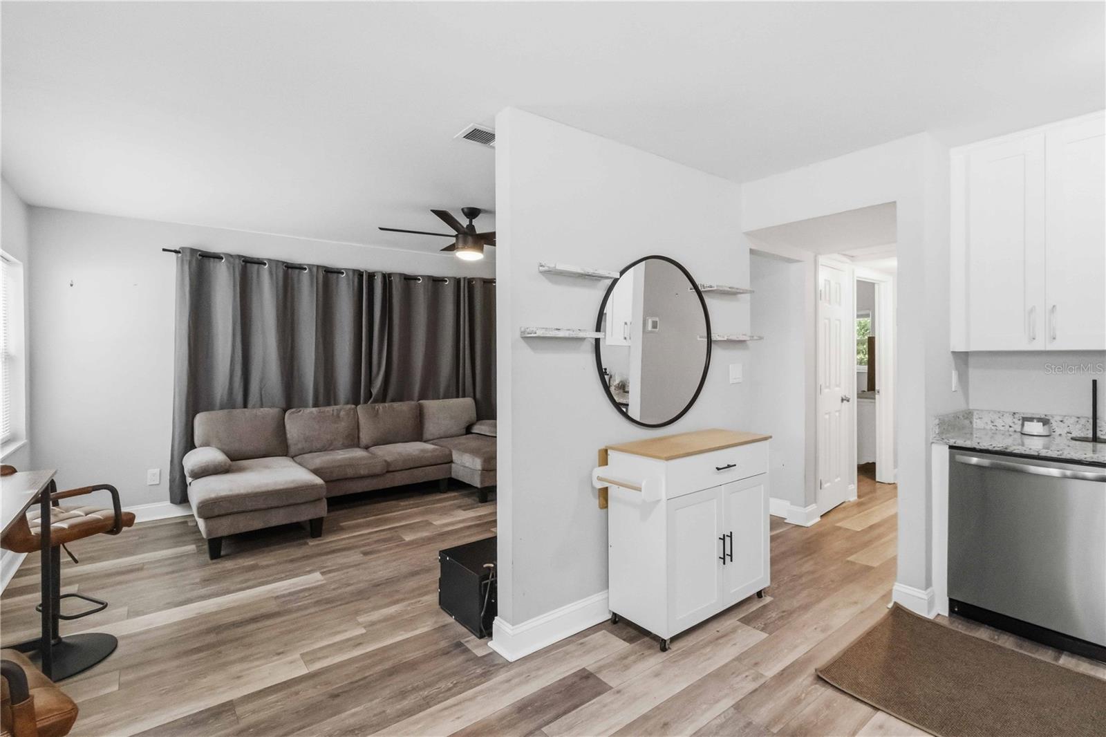 7012 40TH AVE N, ST PETERSBURG, FL — photo 3