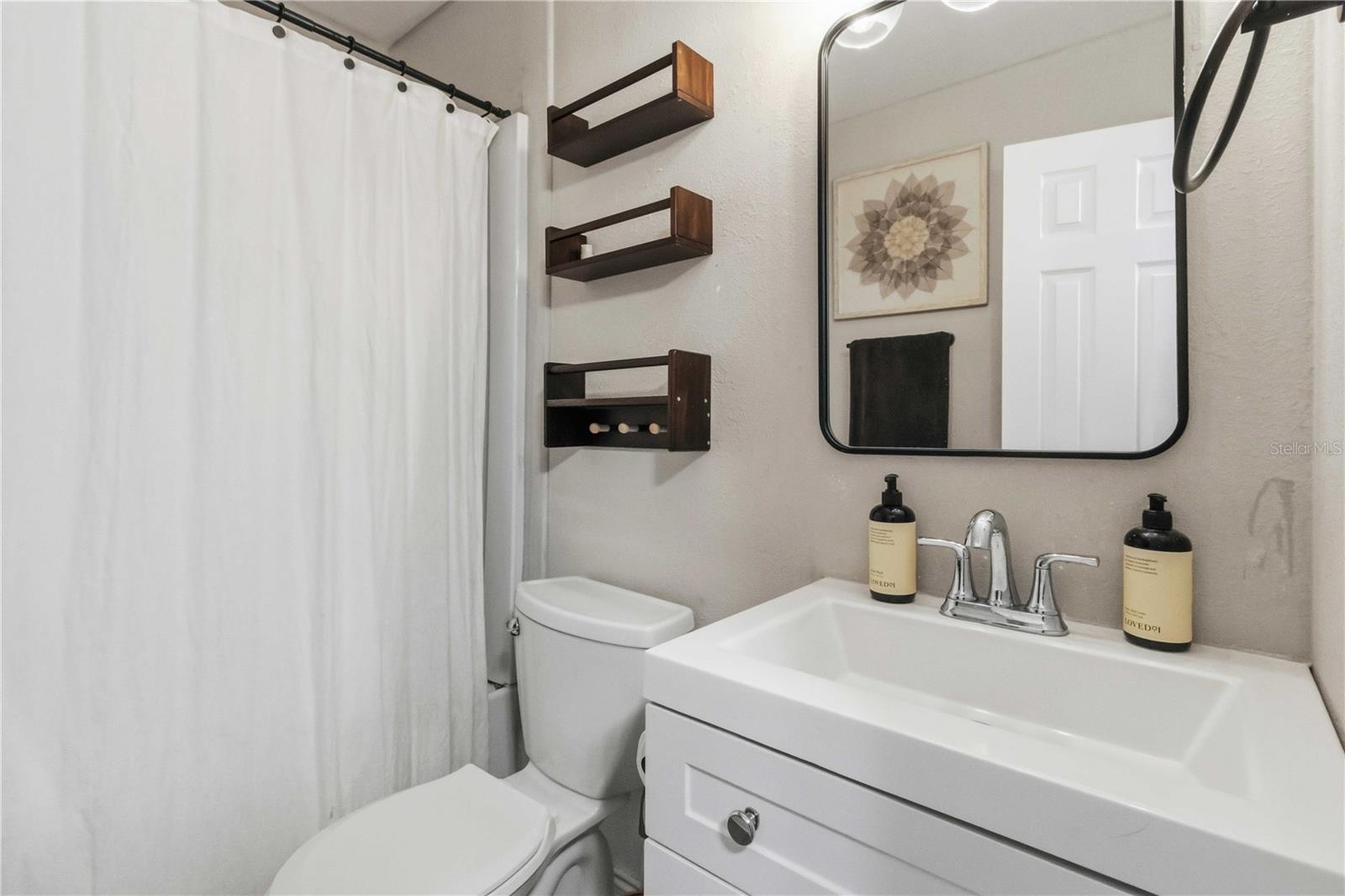 7012 40TH AVE N, ST PETERSBURG, FL — photo 8