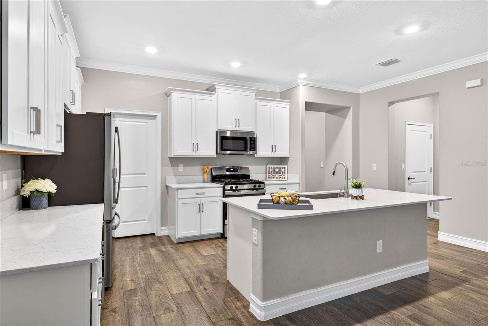 19462 FOREST GARDEN CT, BROOKSVILLE, FL — photo 13