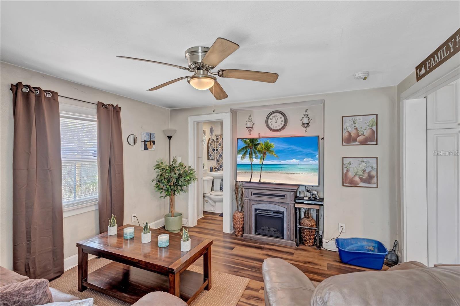 2521 4TH ST S, ST PETERSBURG, FL — photo 10