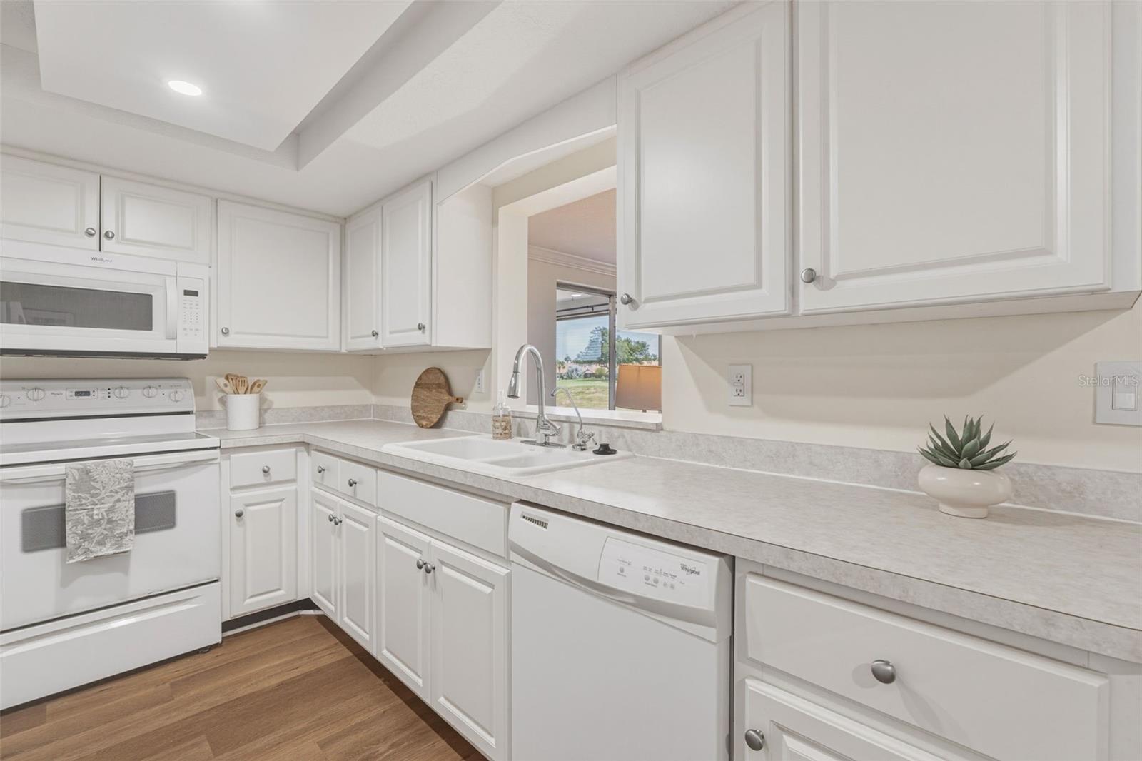 1411 STRADA D ARGENTO, VENICE, FL — photo 13