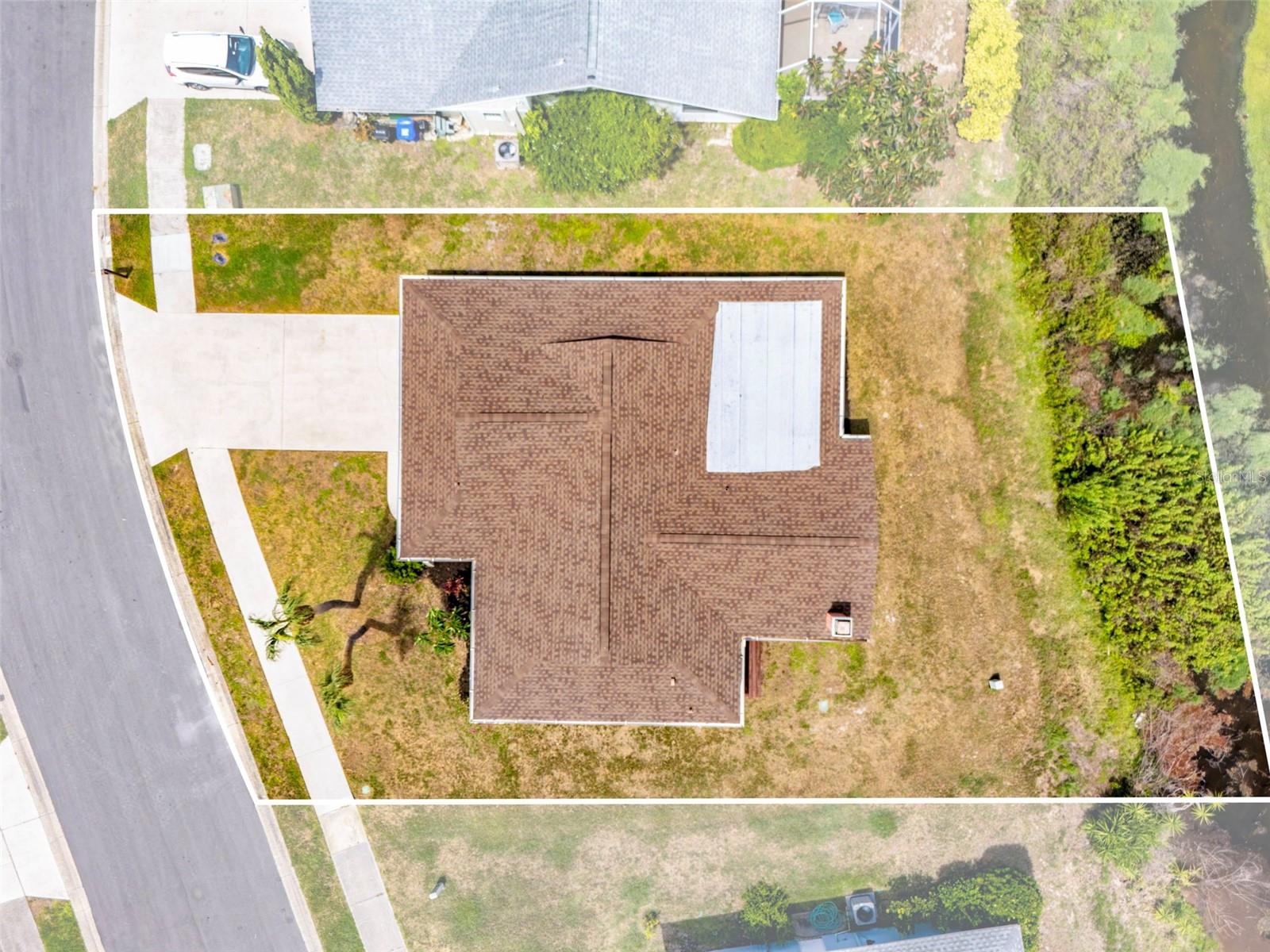 1411 STRADA D ARGENTO, VENICE, FL — photo 36