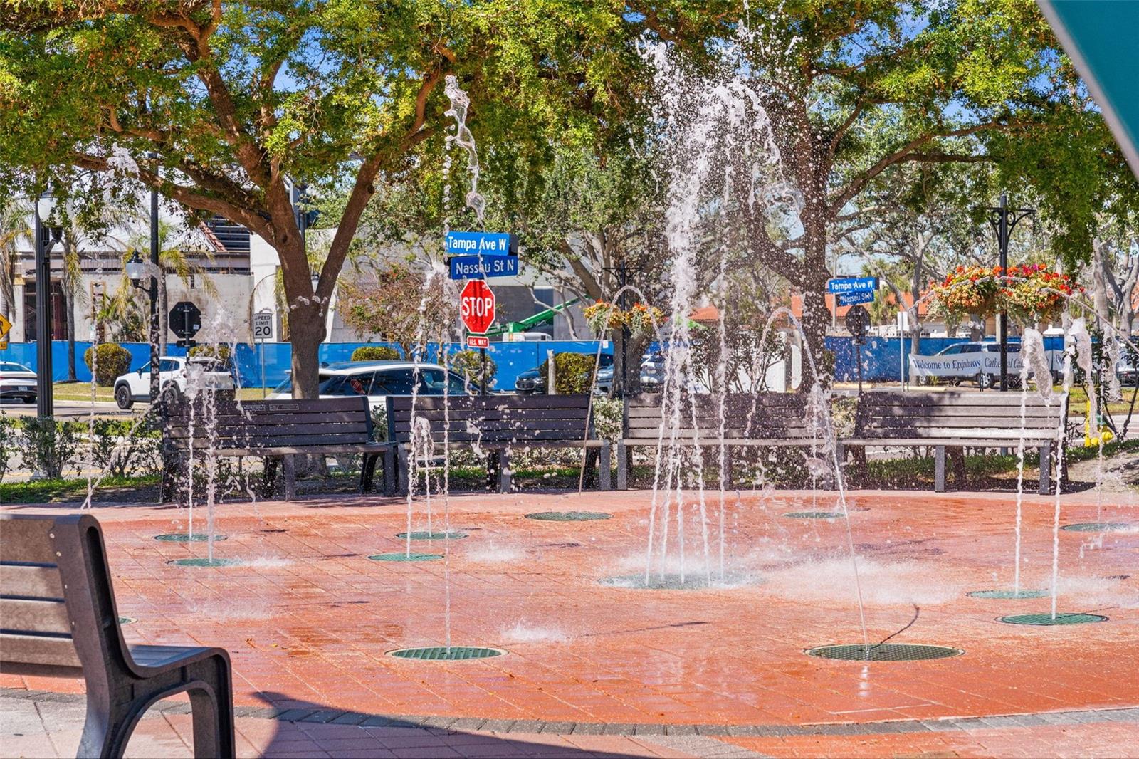 1411 STRADA D ARGENTO, VENICE, FL — photo 47