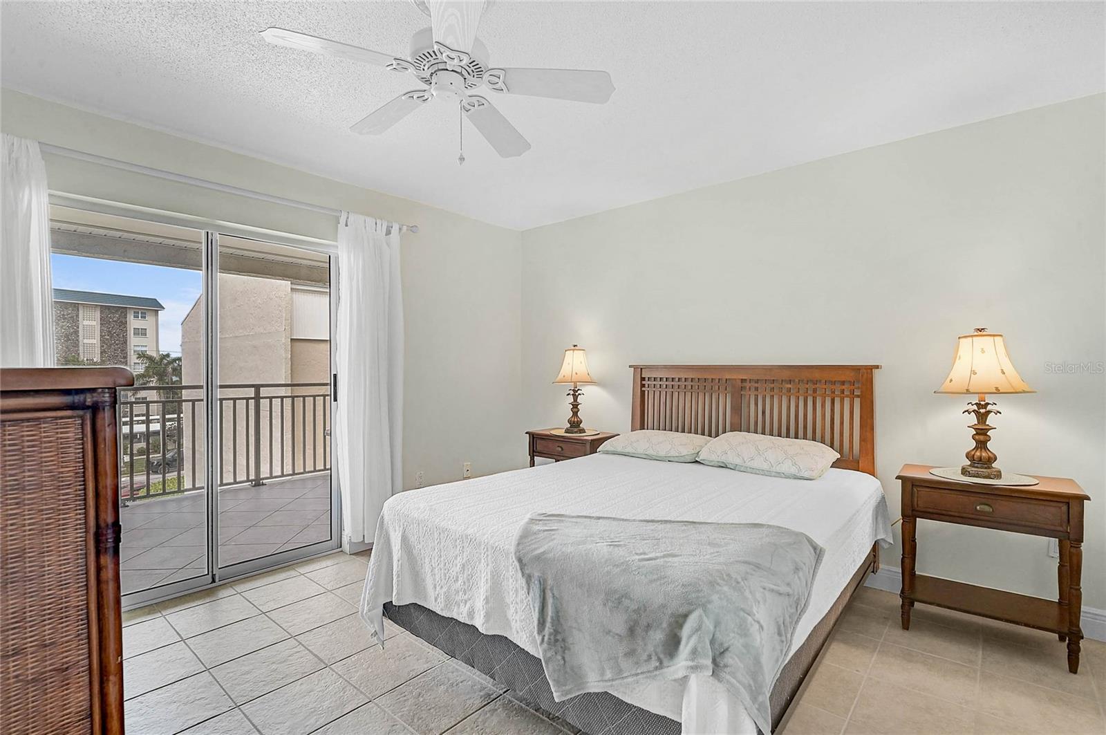 845 BENJAMIN FRANKLIN DR #402, SARASOTA, FL — photo 14