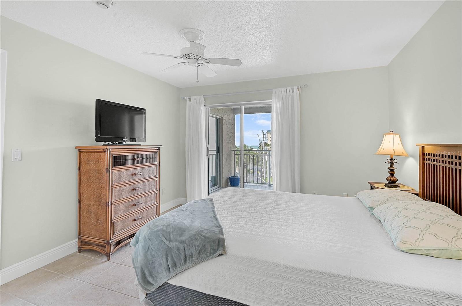 845 BENJAMIN FRANKLIN DR #402, SARASOTA, FL — photo 15