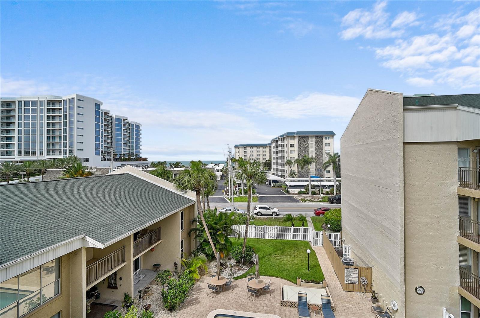 845 BENJAMIN FRANKLIN DR #402, SARASOTA, FL — photo 19
