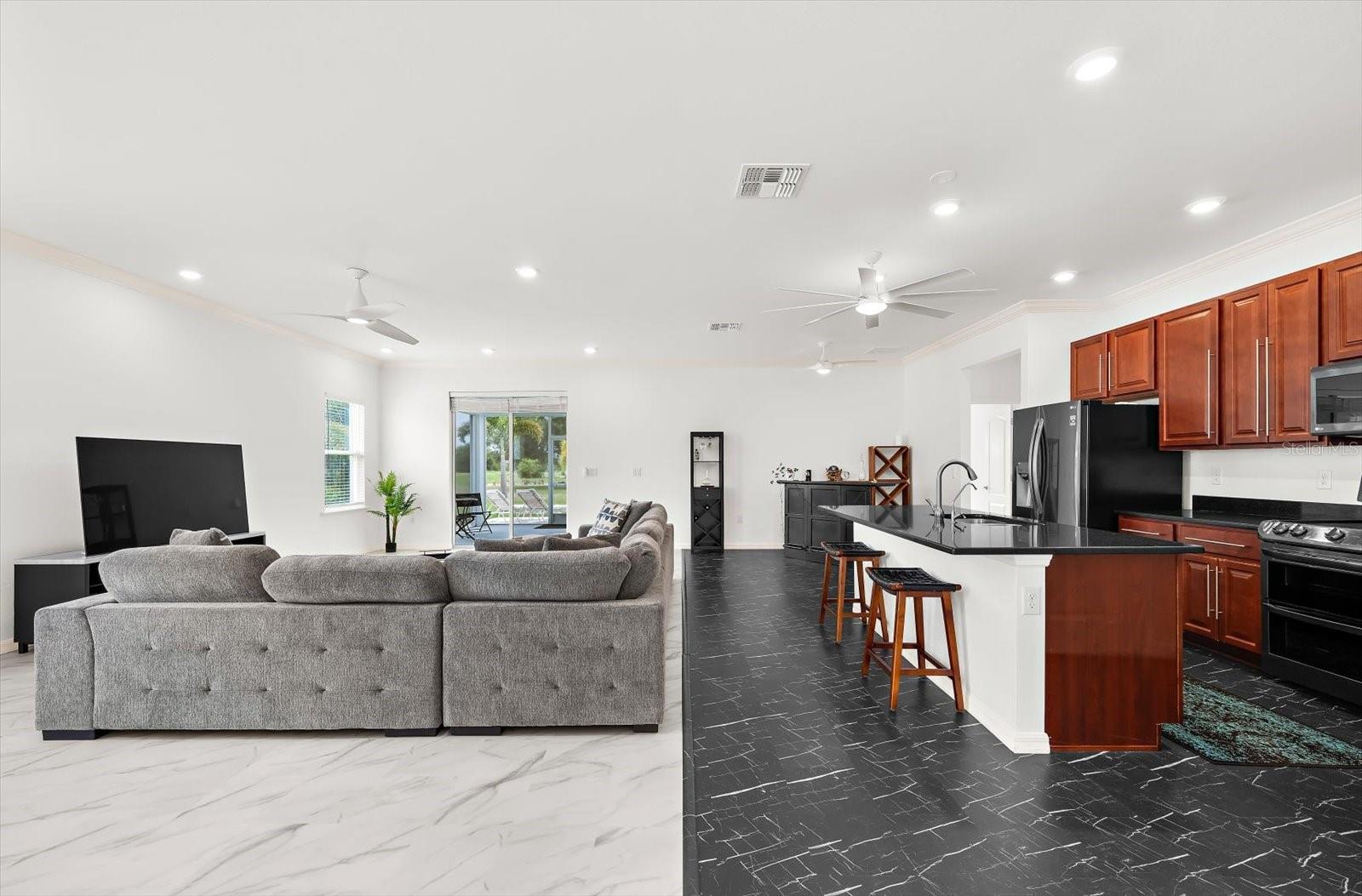 2365 MAURITANIA RD, PUNTA GORDA, FL — photo 3