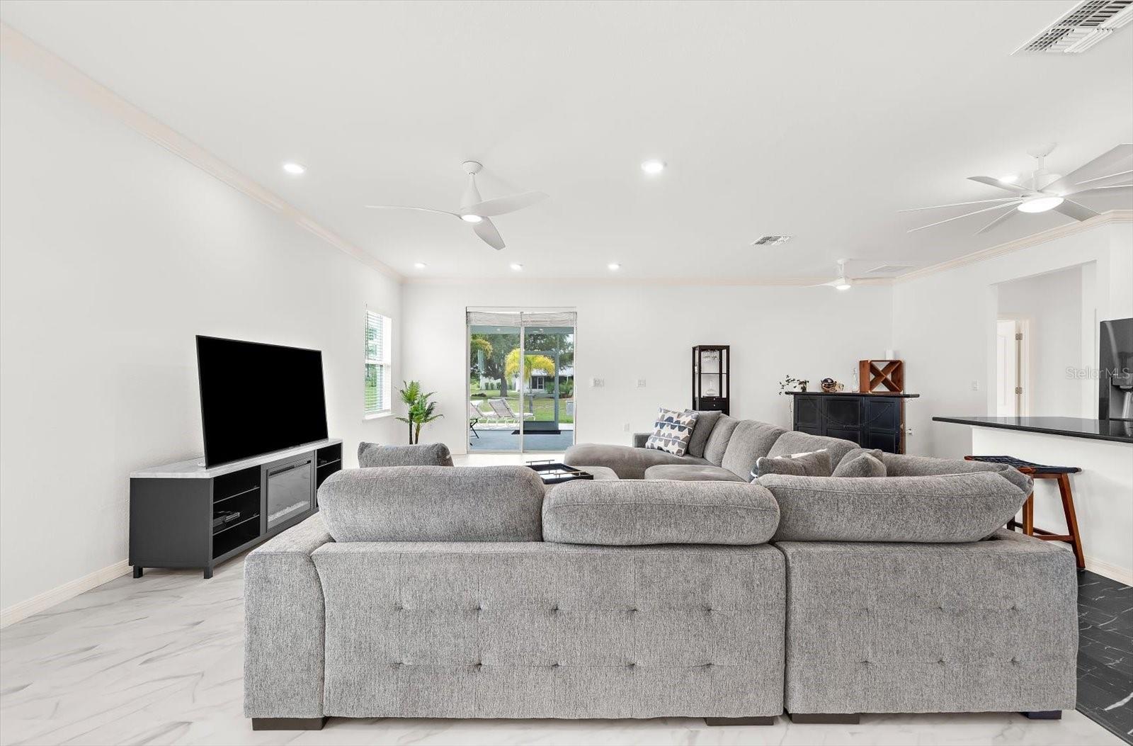 2365 MAURITANIA RD, PUNTA GORDA, FL — photo 12