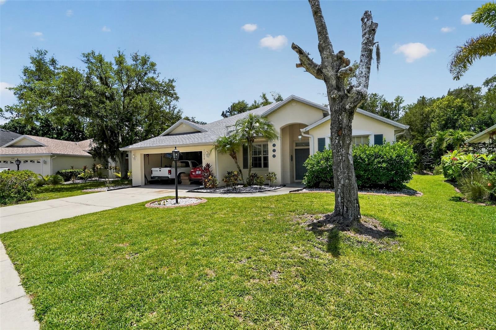 11226 PRIMROSE CIR, BRADENTON, FL — photo 10