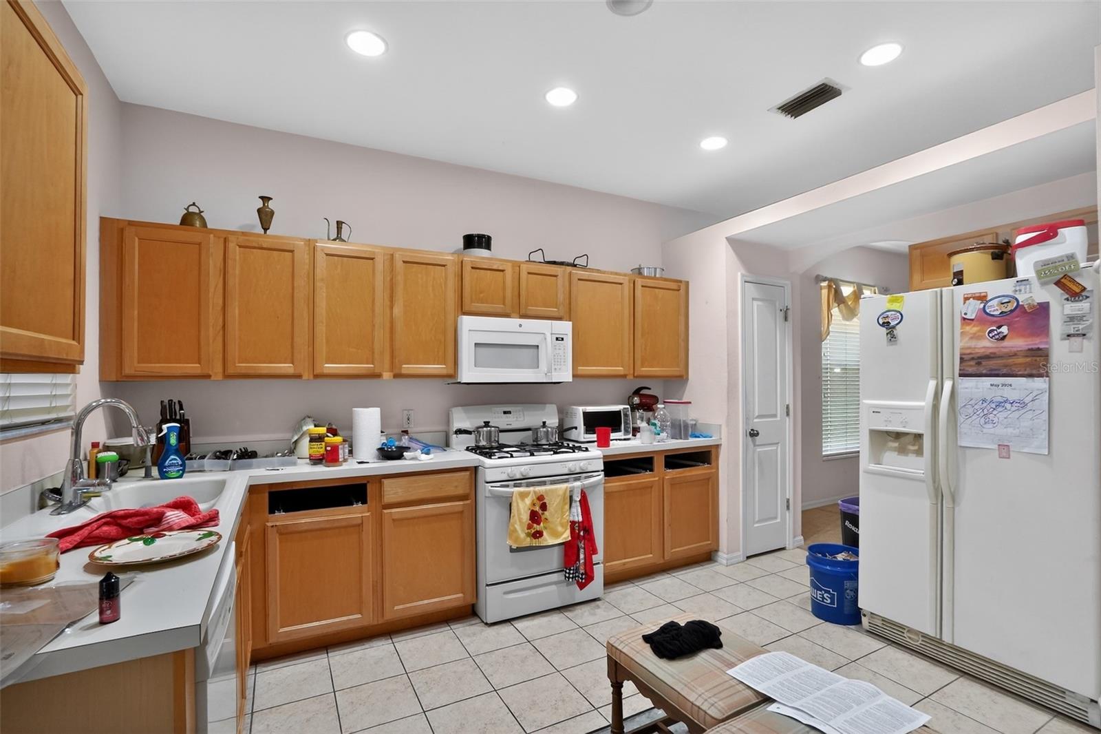 11226 PRIMROSE CIR, BRADENTON, FL — photo 25