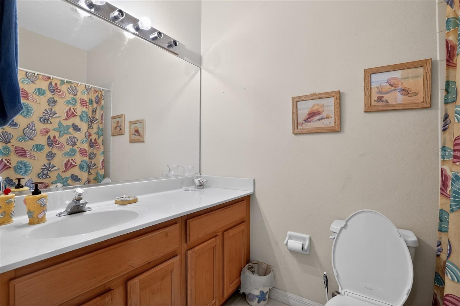 11226 PRIMROSE CIR, BRADENTON, FL — photo 38