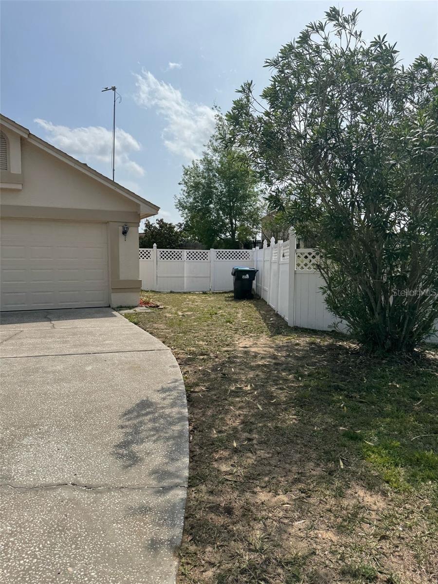 6724 CALLIE RD, ORLANDO, FL — photo 2
