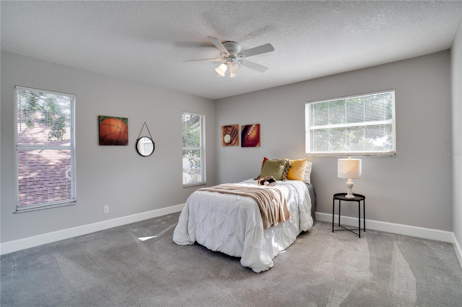 7991 24TH AVE N AVE N, ST PETERSBURG, FL — photo 29