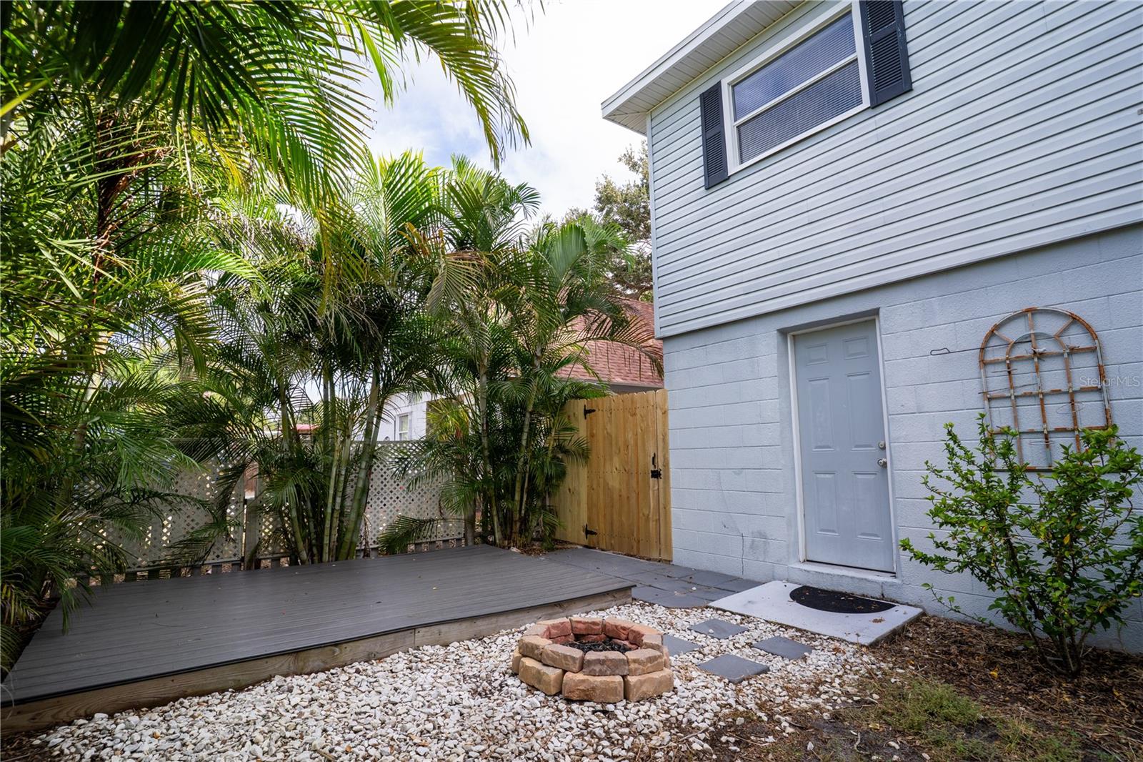 7991 24TH AVE N AVE N, ST PETERSBURG, FL — photo 35