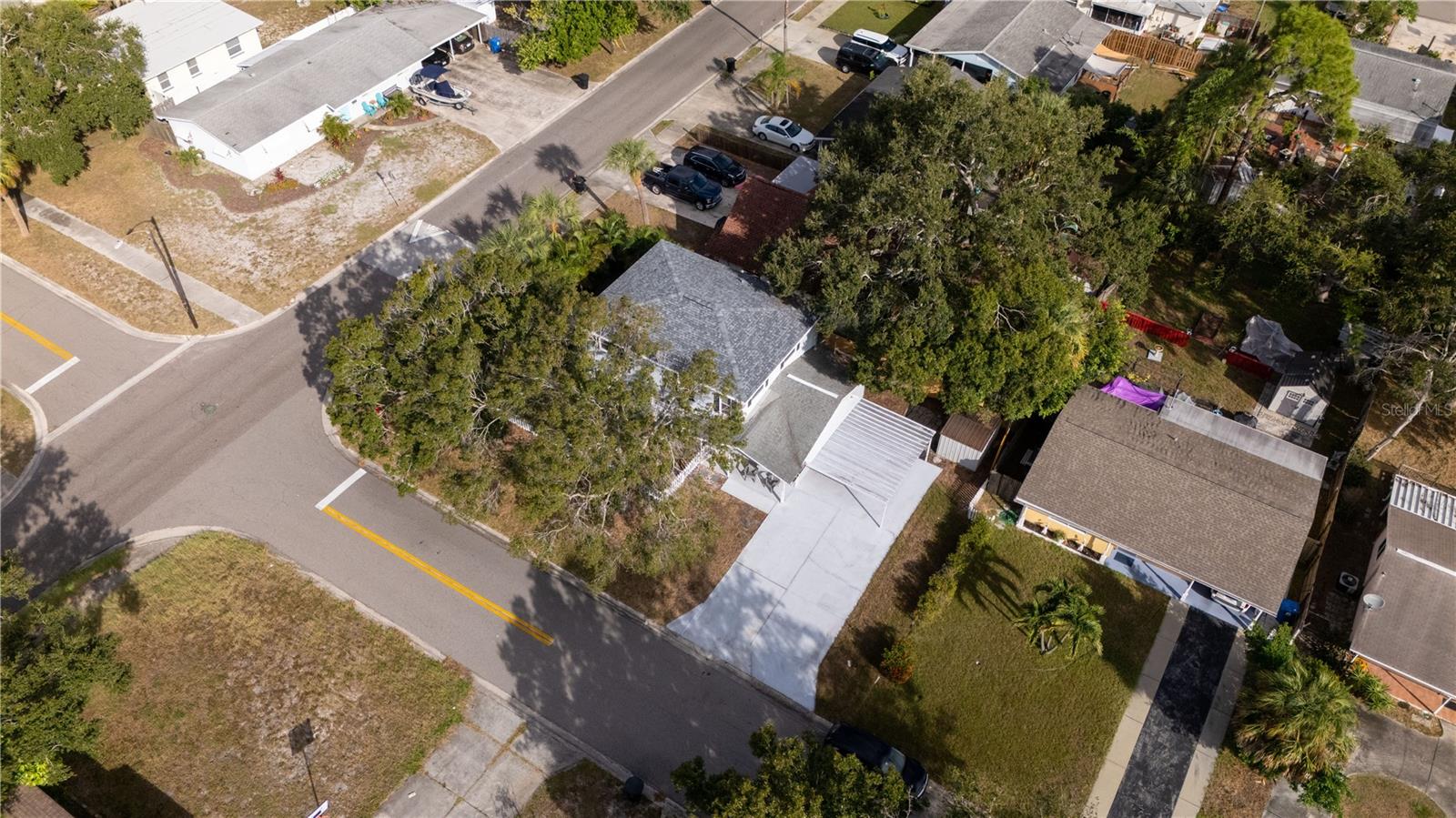 7991 24TH AVE N AVE N, ST PETERSBURG, FL — photo 39