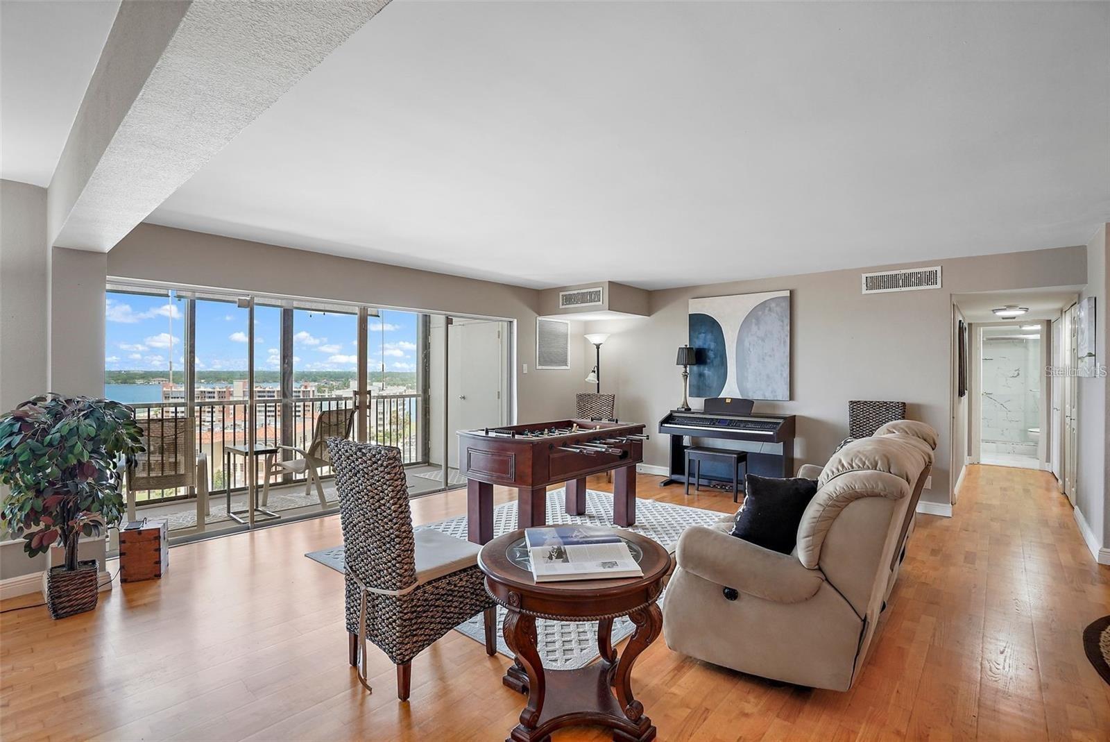 10355 PARADISE BLVD #1010-1011, ST PETERSBURG, FL — photo 10