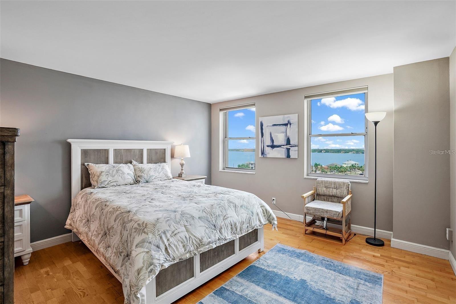 10355 PARADISE BLVD #1010-1011, ST PETERSBURG, FL — photo 18