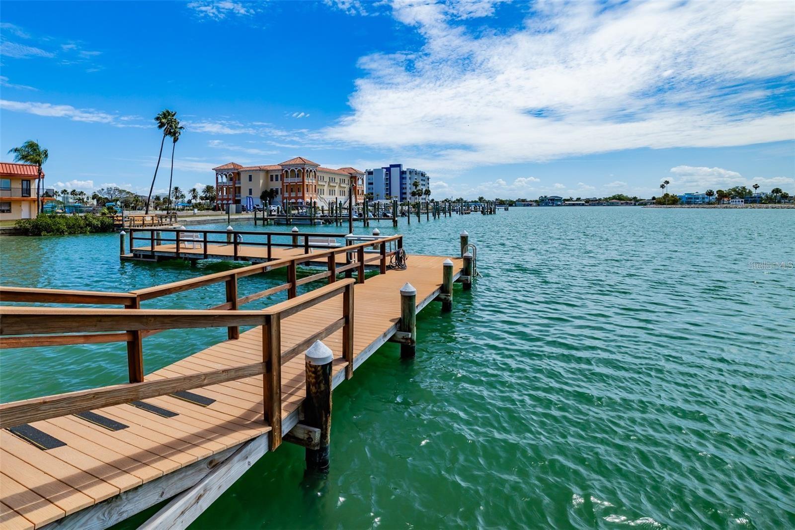 10355 PARADISE BLVD #1010-1011, ST PETERSBURG, FL — photo 37