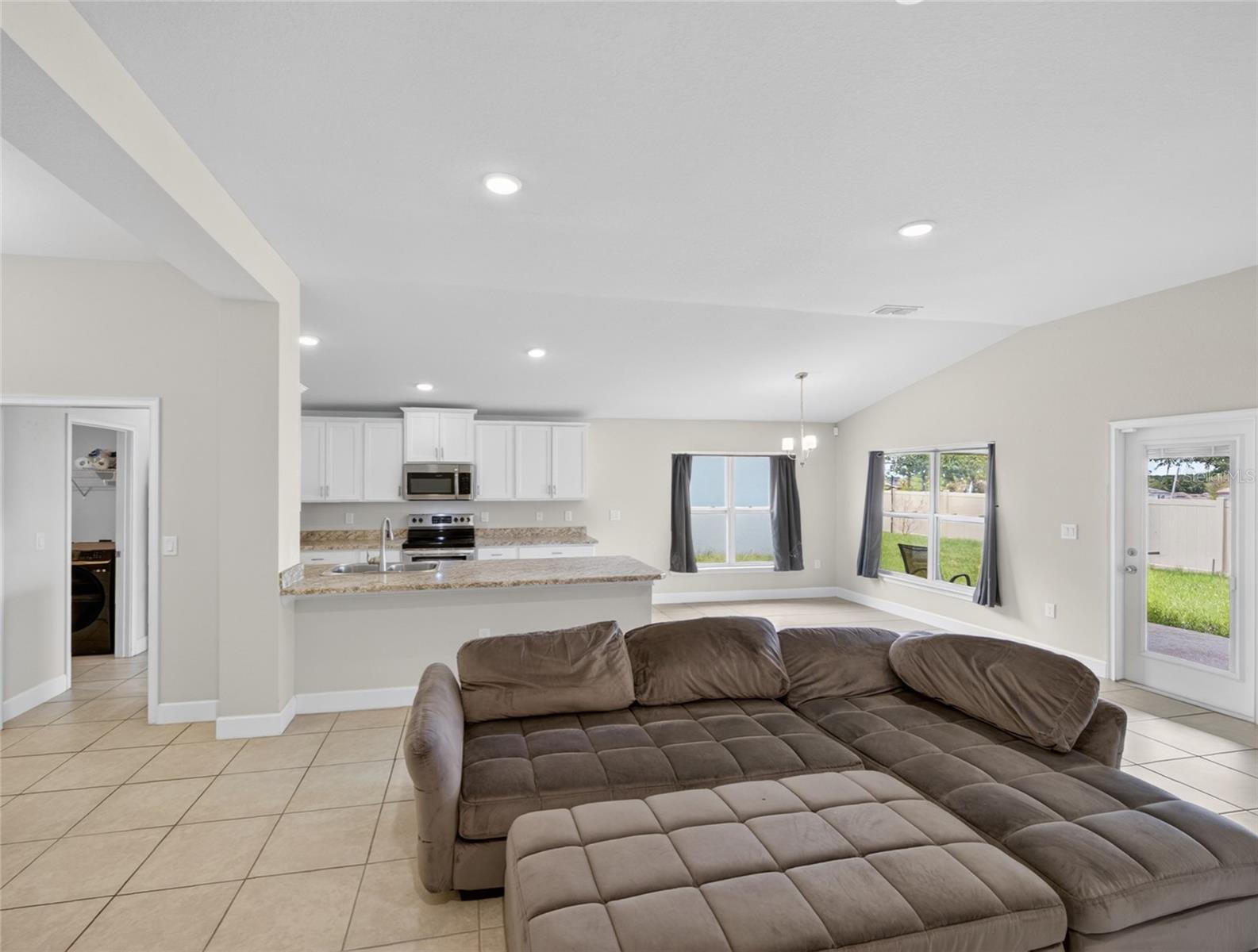 1113 CITRUS LANDINGS BLVD, DAVENPORT, FL — photo 13