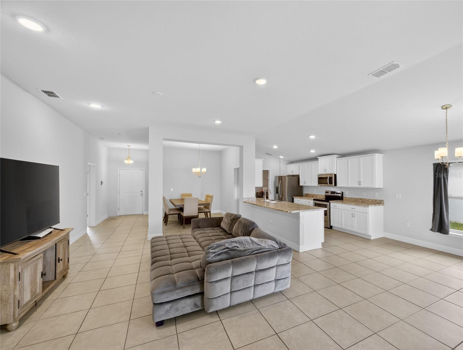 1113 CITRUS LANDINGS BLVD, DAVENPORT, FL — photo 16