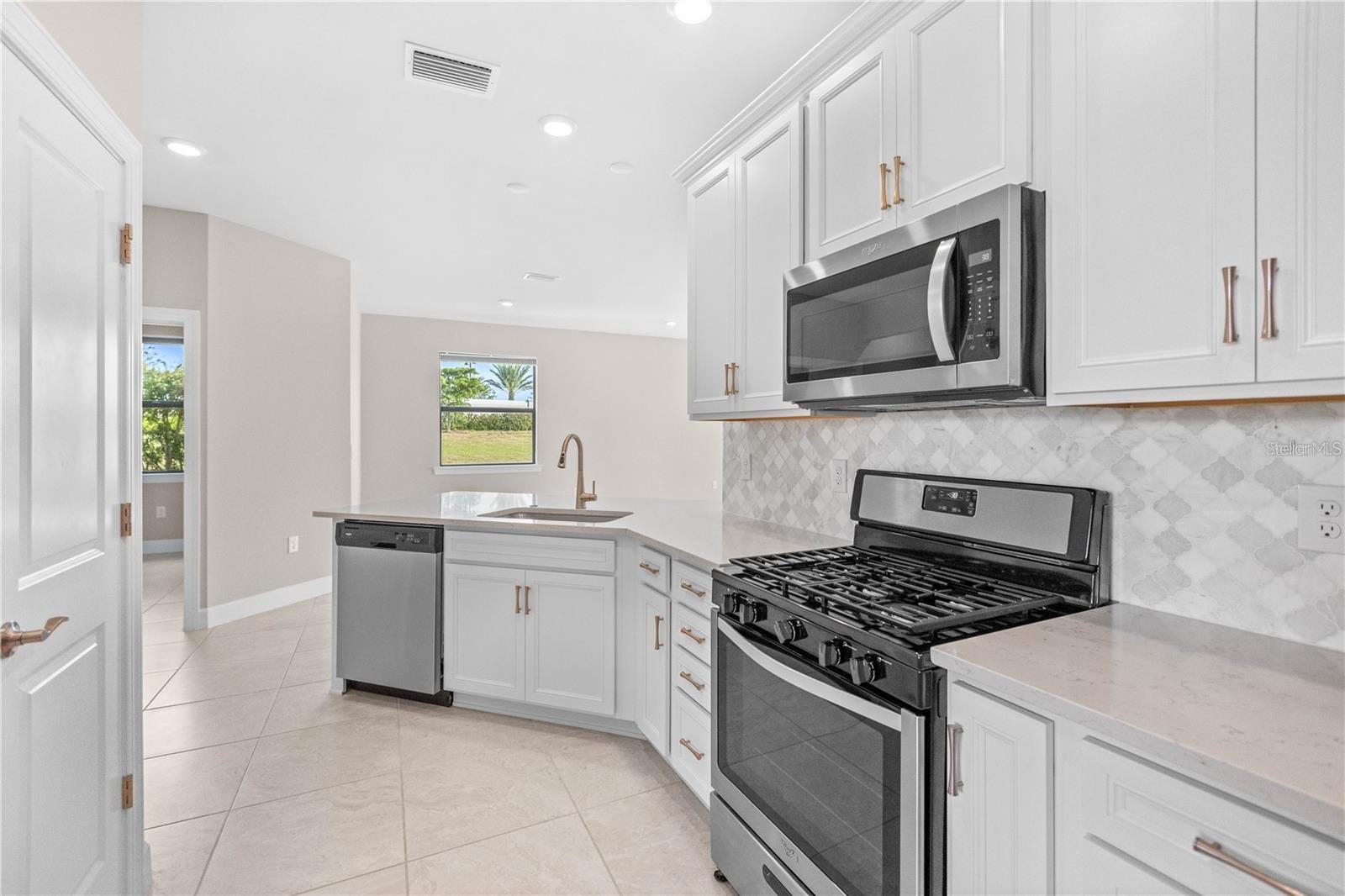 14550 MOSSY PINE CT, NOKOMIS, FL — photo 4