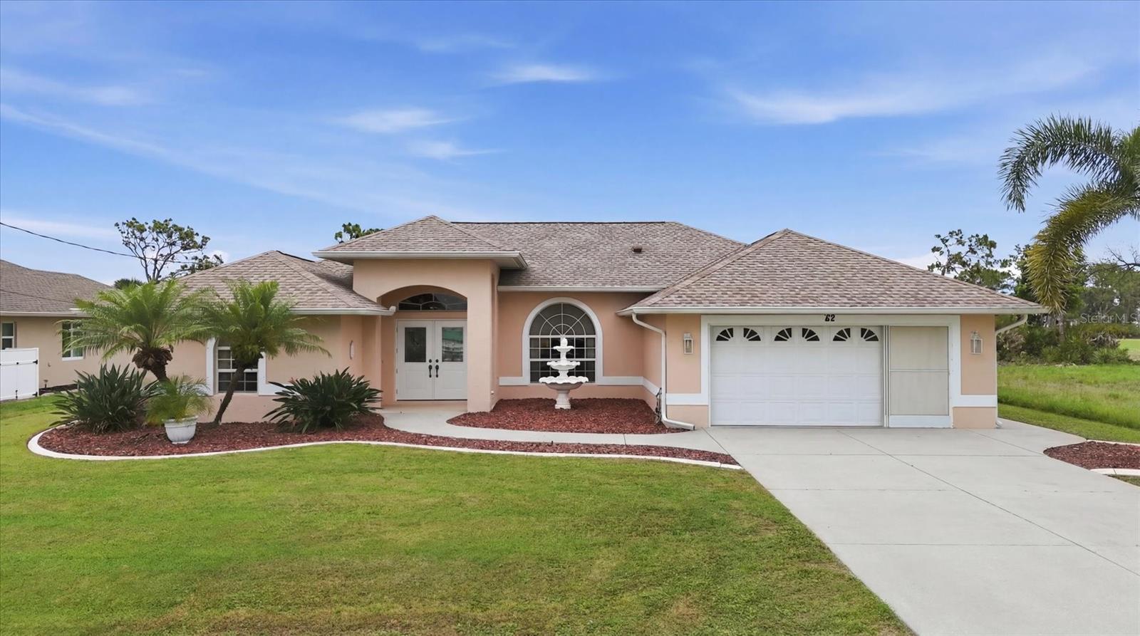 82 PINEHURST PL, ROTONDA WEST, FL
