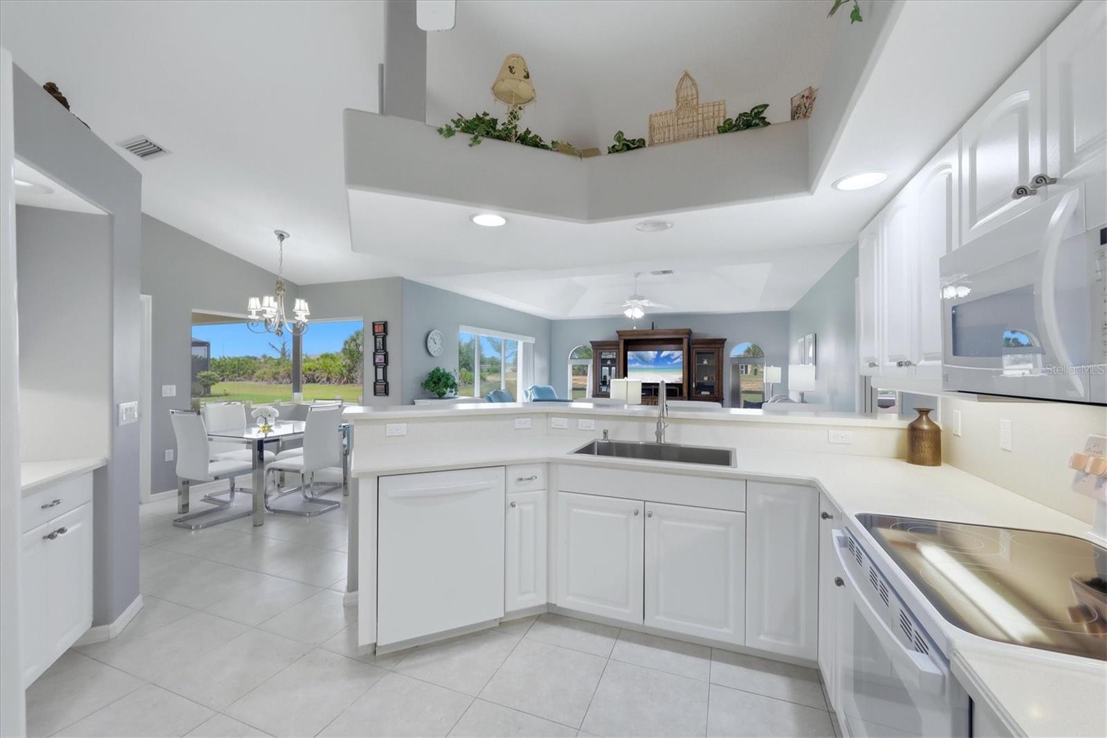 82 PINEHURST PL, ROTONDA WEST, FL — photo 19