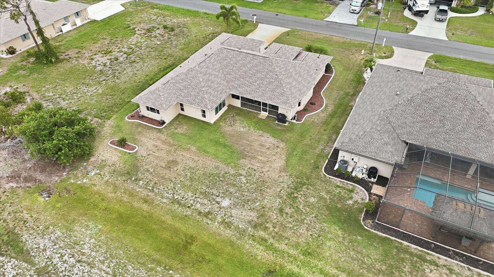 82 PINEHURST PL, ROTONDA WEST, FL — photo 37