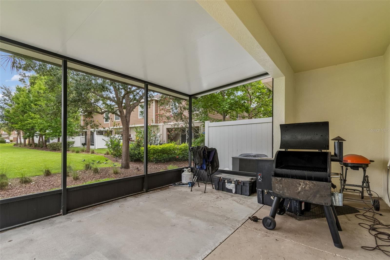 5017 WHITE SANDERLING CT, TAMPA, FL — photo 40