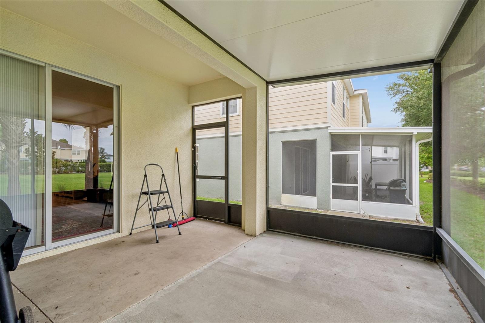 5017 WHITE SANDERLING CT, TAMPA, FL — photo 42
