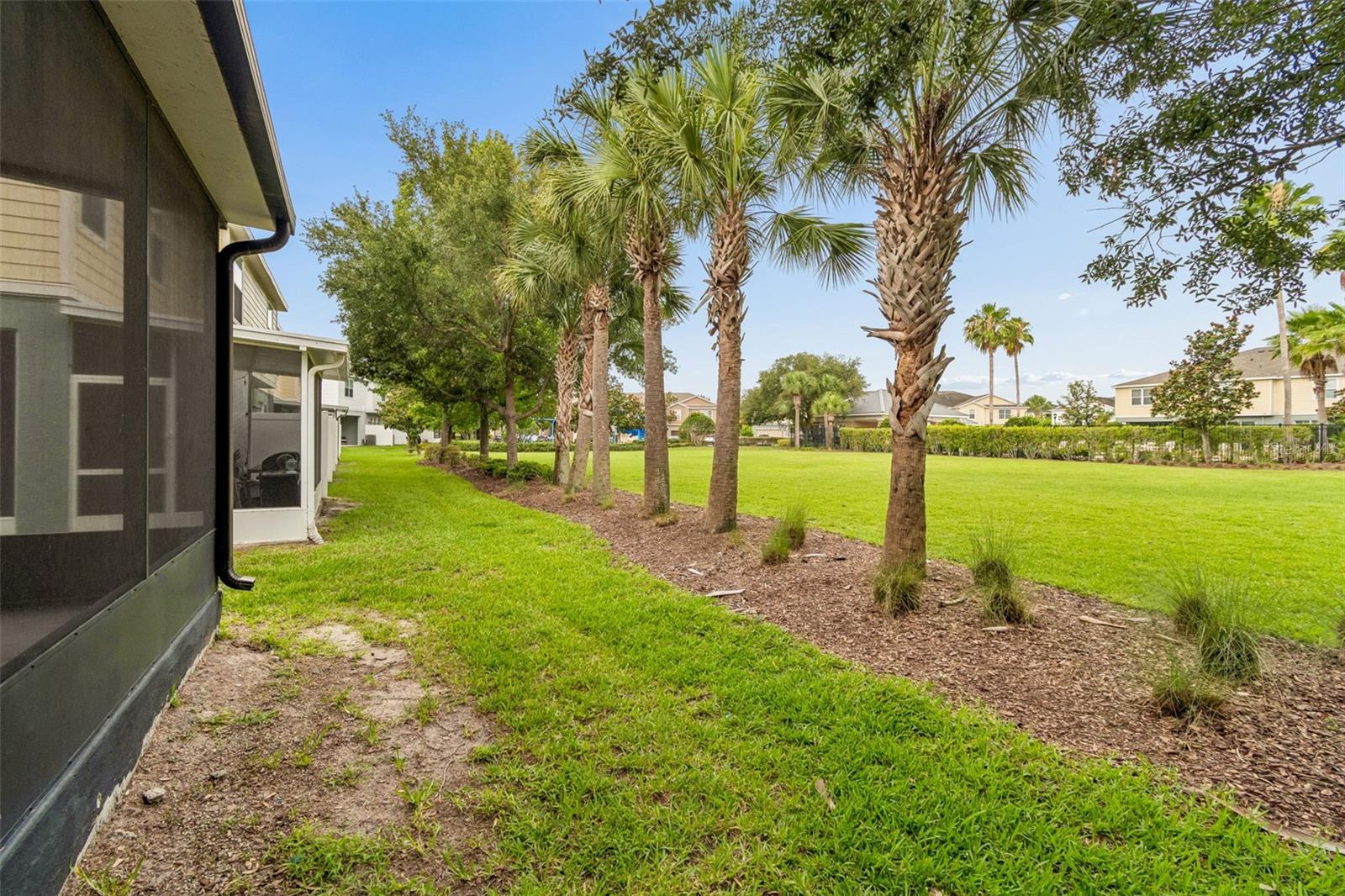 5017 WHITE SANDERLING CT, TAMPA, FL — photo 45