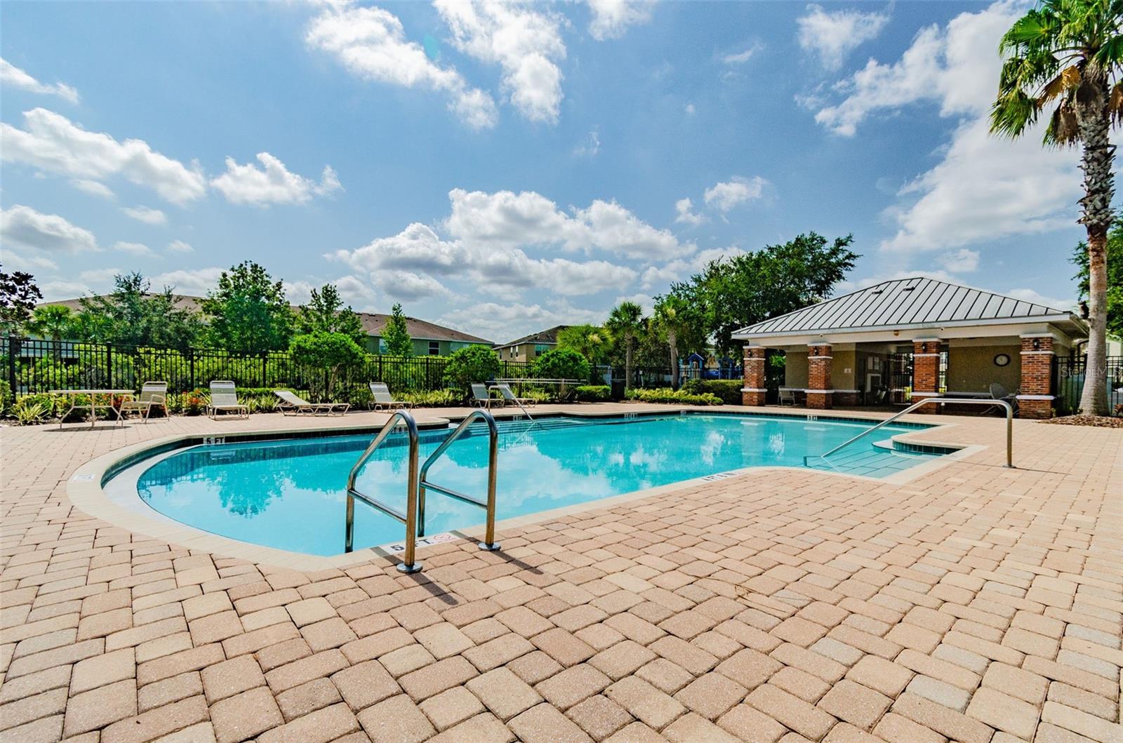 5017 WHITE SANDERLING CT, TAMPA, FL — photo 70