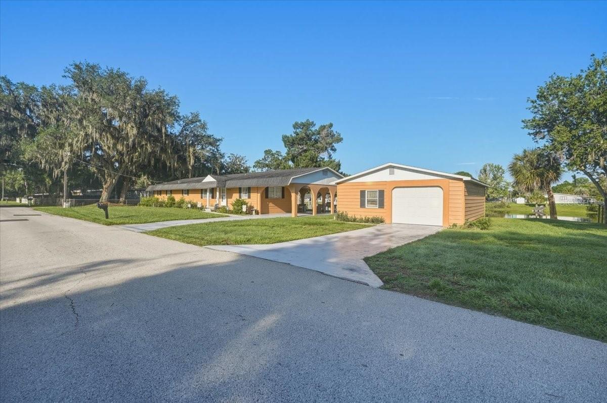 928 S SHAD TER, INVERNESS, FL — photo 29