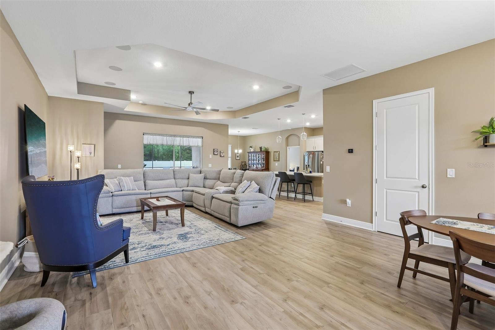 902 TIERRA DR, SPRING HILL, FL — photo 3