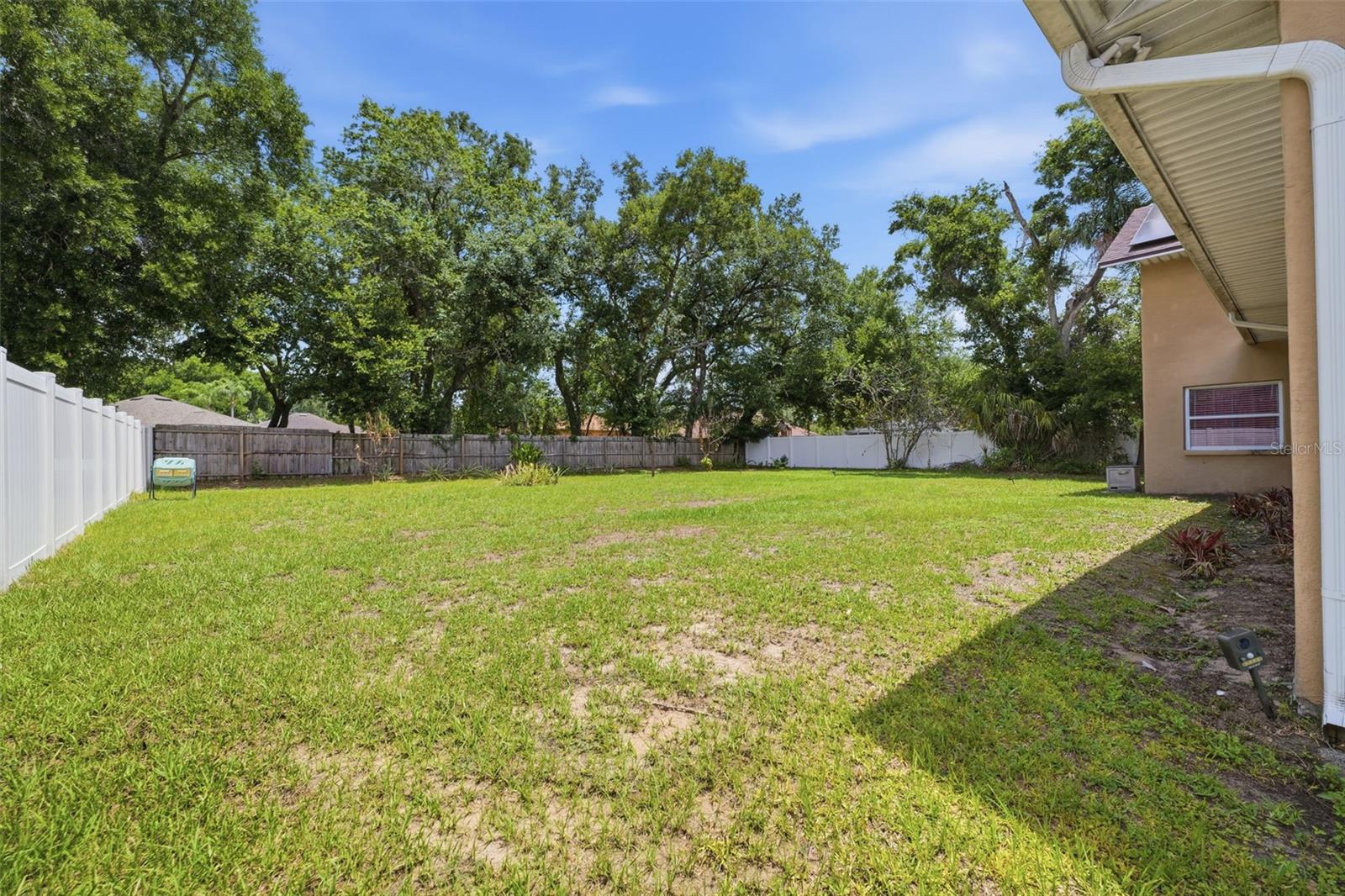 2112 HERITAGE CREST DR, VALRICO, FL — photo 42