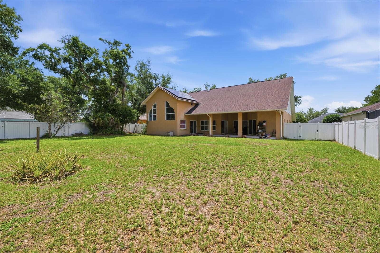 2112 HERITAGE CREST DR, VALRICO, FL — photo 43