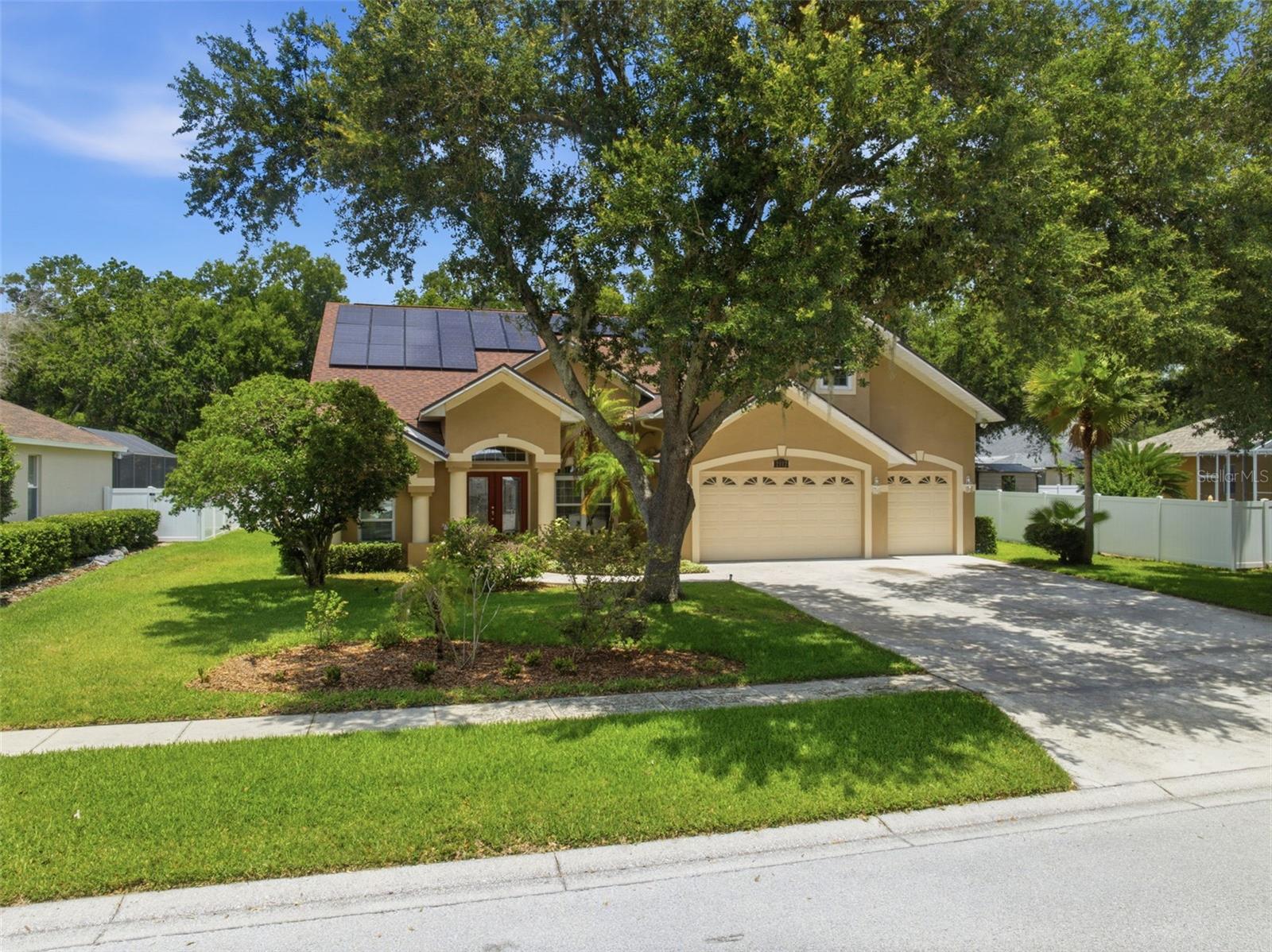 2112 HERITAGE CREST DR, VALRICO, FL — photo 49