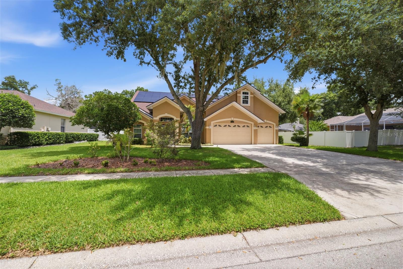 2112 HERITAGE CREST DR, VALRICO, FL — photo 53