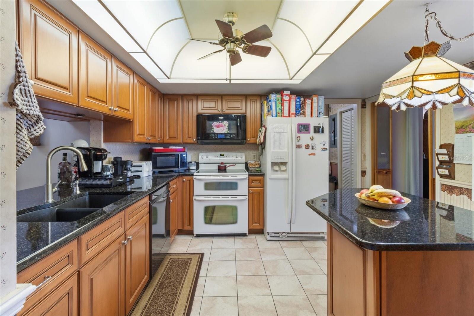 8921 S THOROUGHBRED PT, INVERNESS, FL — photo 5