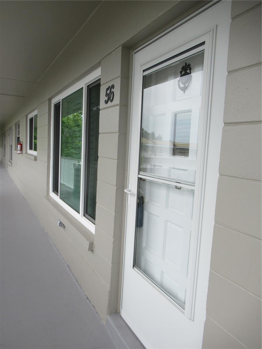 2426 PERSIAN DR #56, CLEARWATER, FL — photo 2