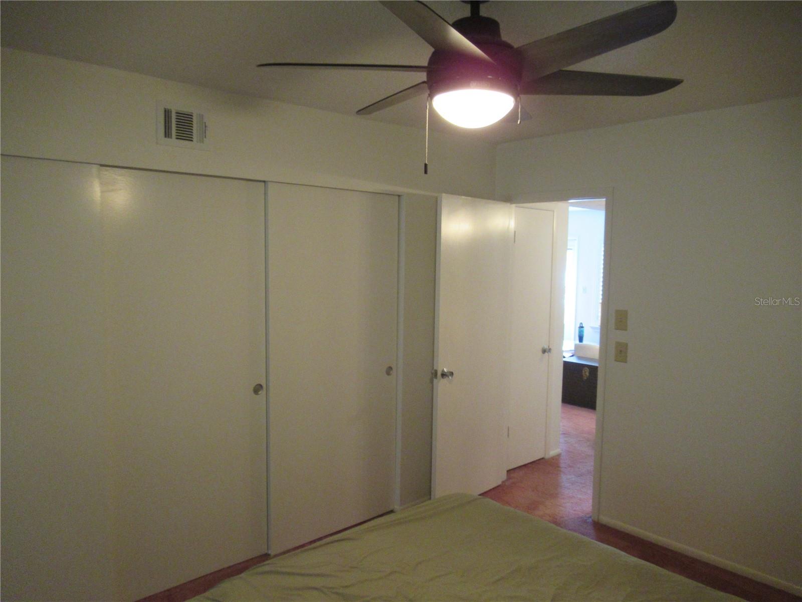 2426 PERSIAN DR #56, CLEARWATER, FL — photo 17
