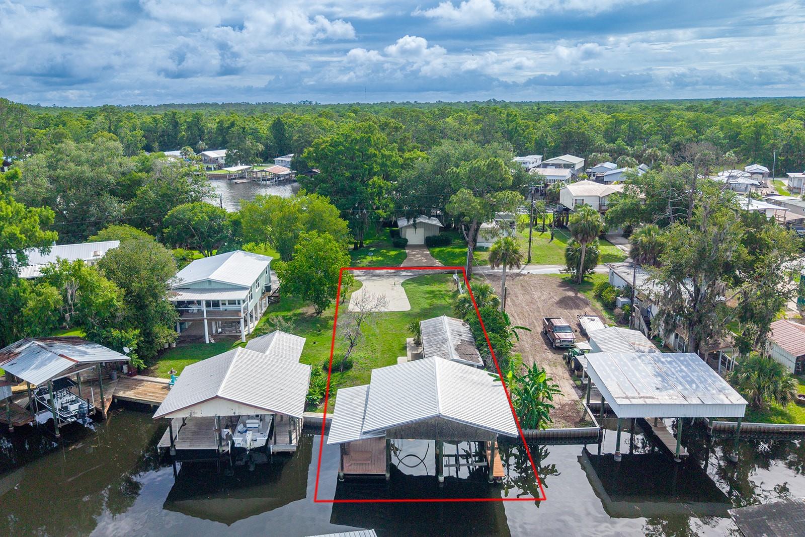 192 SE 241ST ST, SUWANNEE, FL