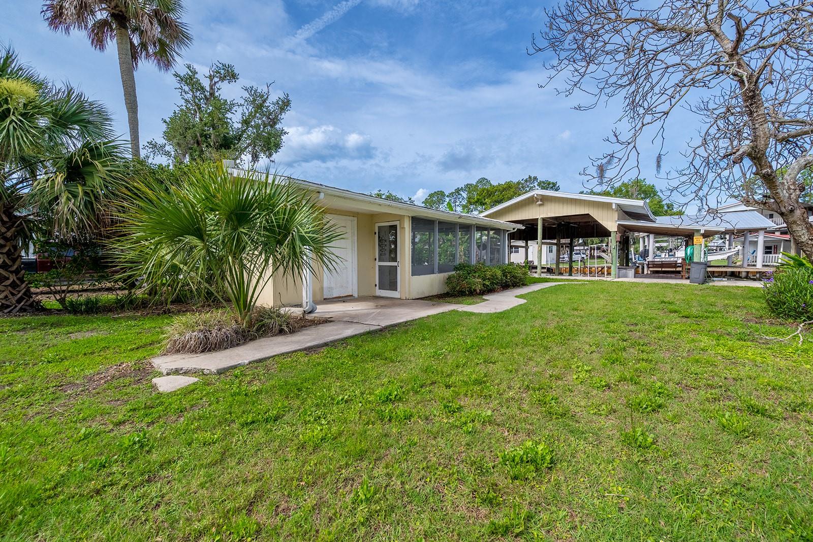 192 SE 241ST ST, SUWANNEE, FL — photo 2